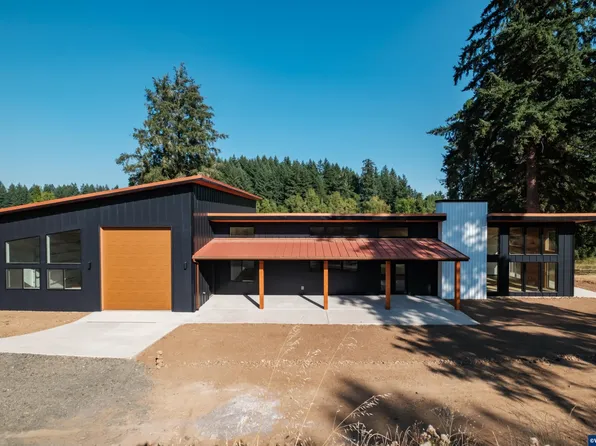 40384 Highway 228, Sweet Home, OR 97386