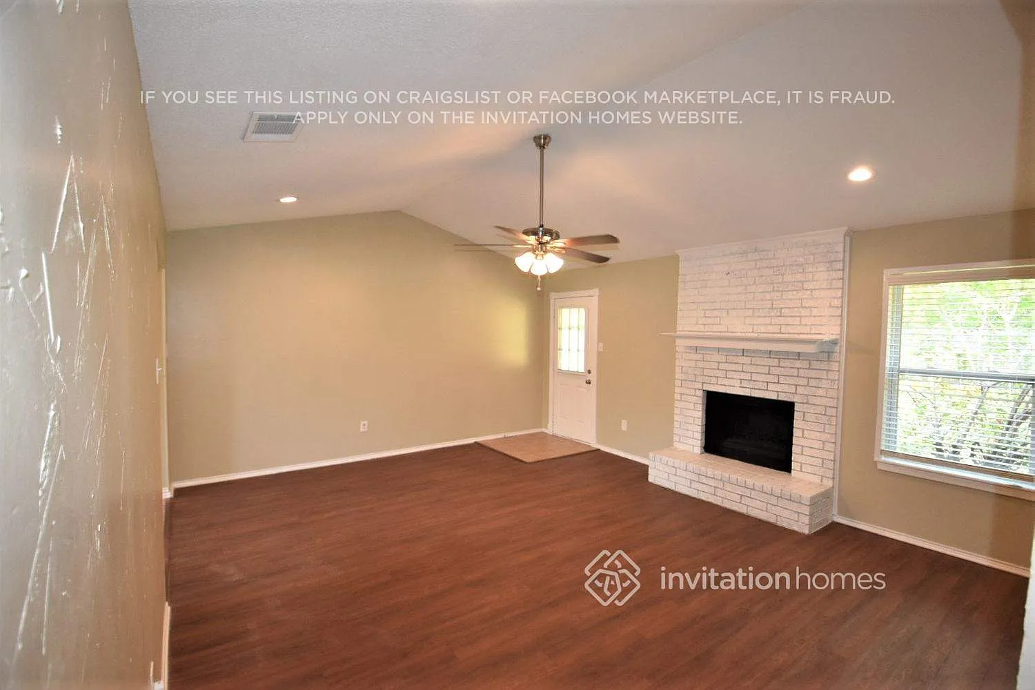 424 Guadalupe Dr Saginaw, TX 76179 — Photo 3