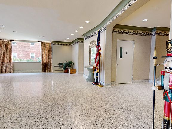 3rd image of 4265 Kissena Blvd APT 204