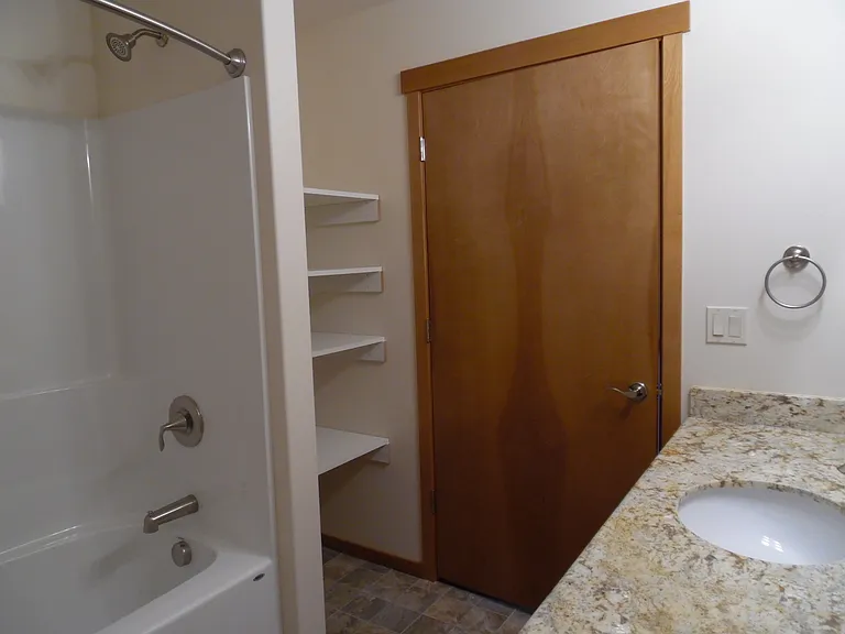 3602 Portage Ln — Photo 18