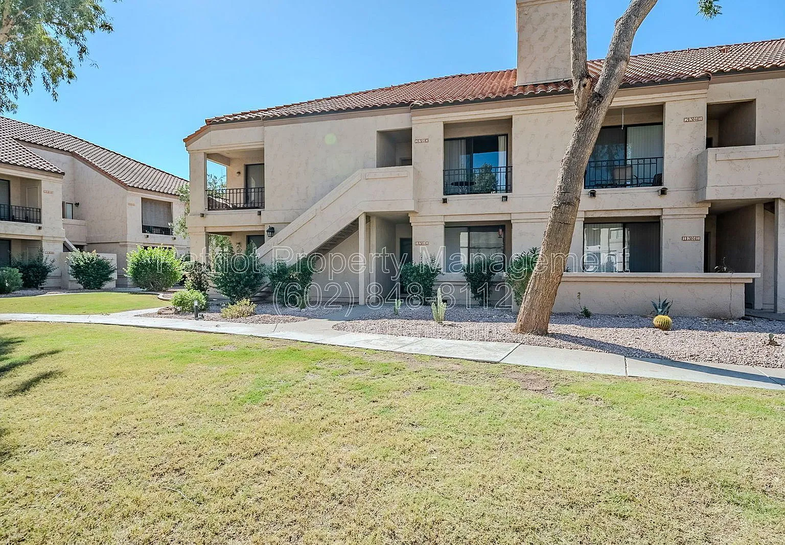 2 bed, 2.0 bath, 1038 sqft, $2,500 — Photo 3