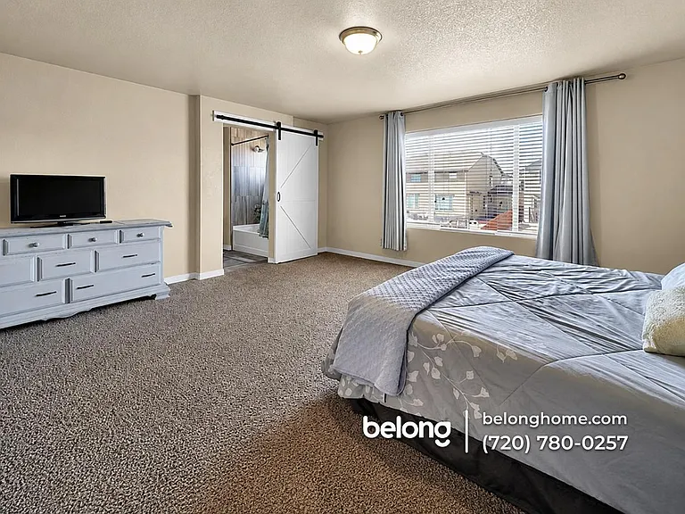 10224 Hidden Park Way — Photo 9