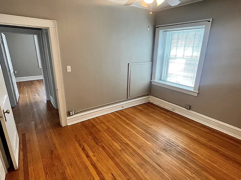 3860 Harney St — Photo 23