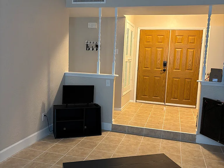 5709 Devon Ave — Photo 25