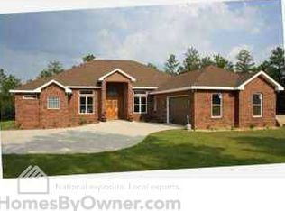 4008 Lakeview Dr, Crestview, FL 32539