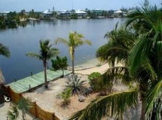 8 N Bounty Ln, Key Largo, FL 33037