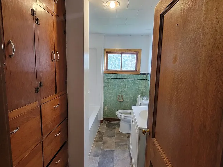 1151 Pease Rd — Photo 15