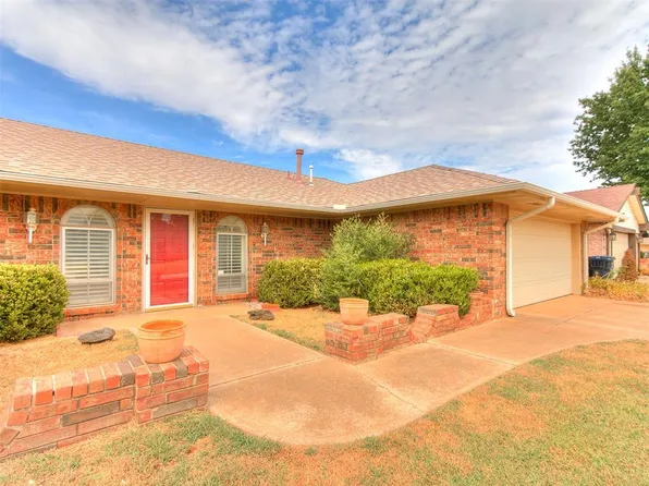 8225 NW 100th St, Oklahoma City, OK 73162