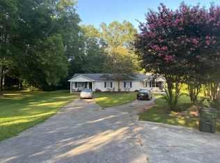 13 Oak St, Covington, GA 30014