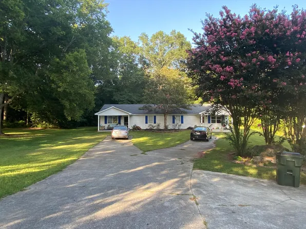 13 Oak St, Covington, GA 30014