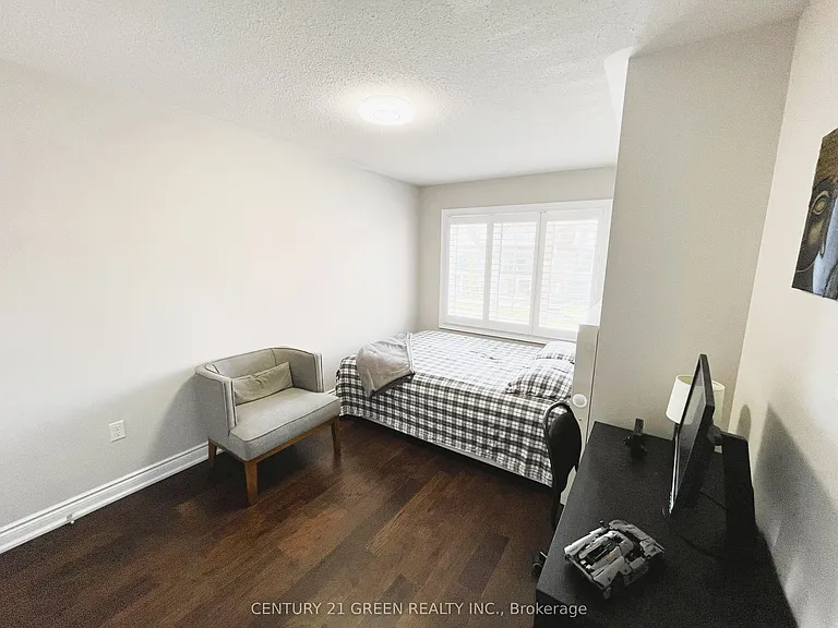 199 Windfields Farm Dr W — Photo 27