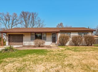 307 Cameron Ave, Lockport, IL 60441