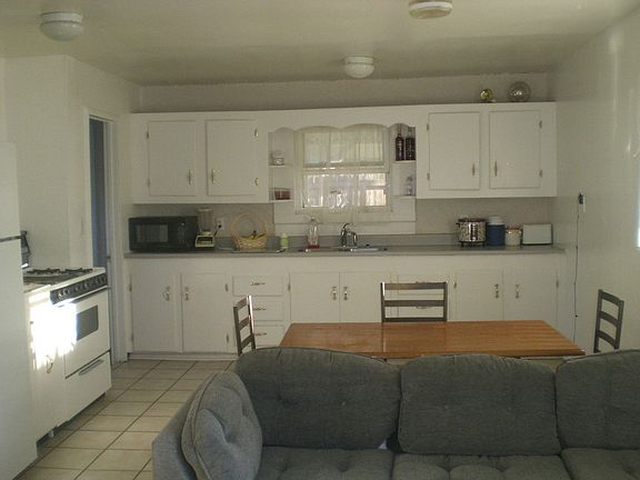 Spacious kitchen