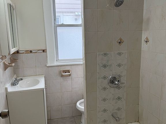 3rd image of 148-03 90th Ave #1