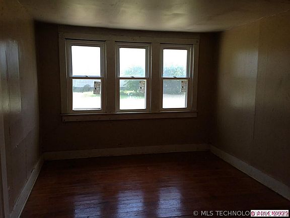 3rd image of 4608 S 26th West Ave
