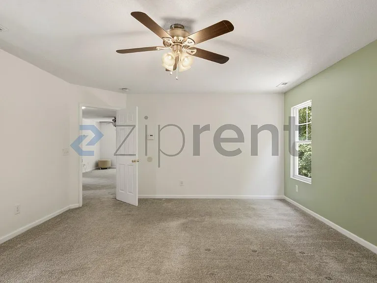 261 Chadford Pl — Photo 26