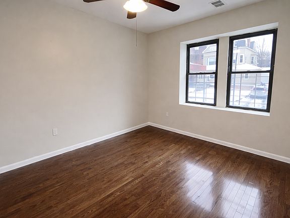 5th image of 74 Lenox Ave APT 104