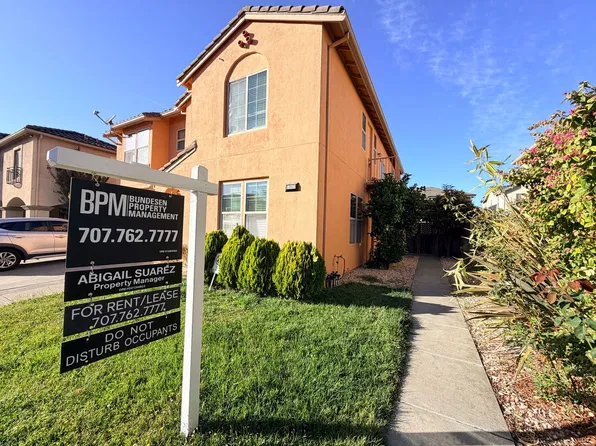 1463 Trombetta St, Santa Rosa, CA 95407