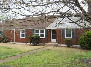 2400 Andrew Pl, Nashville, TN 37216