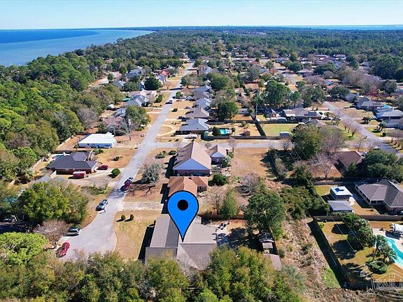 2nd image of 3863 Bay Wind Dr