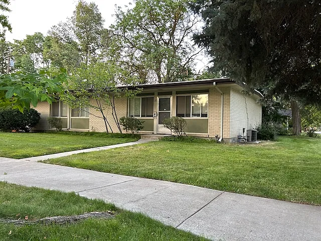 1 bed, $1,345 — Photo 3