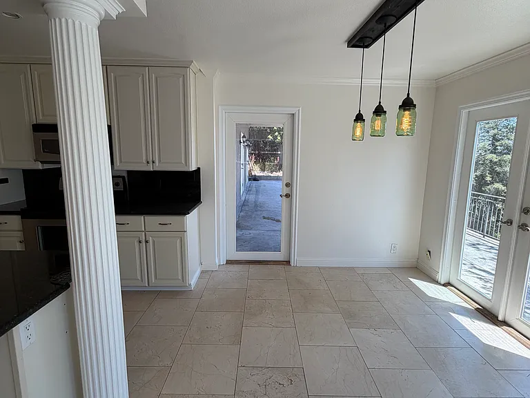 1320 El Curtola Blvd #A — Photo 15