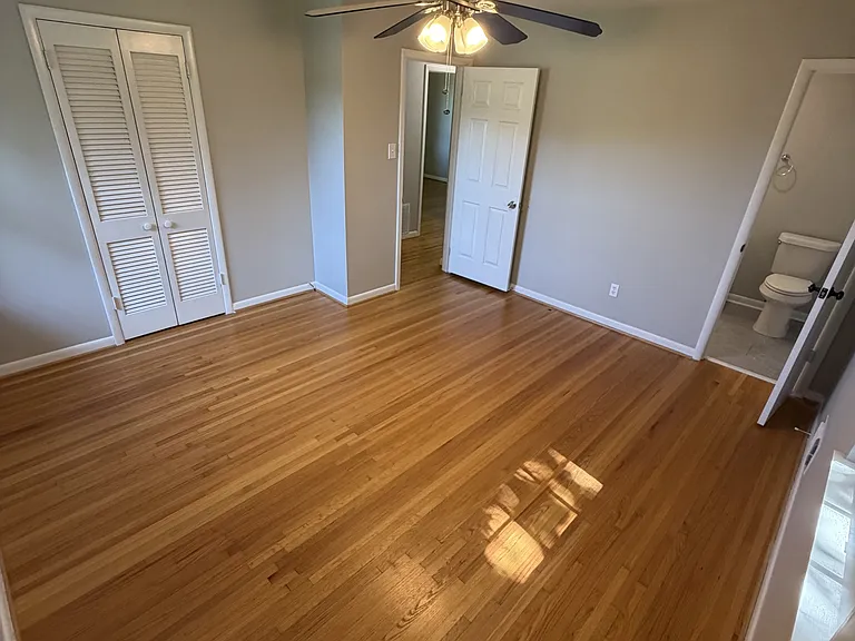 Master bedroom, with closet & bathroom
