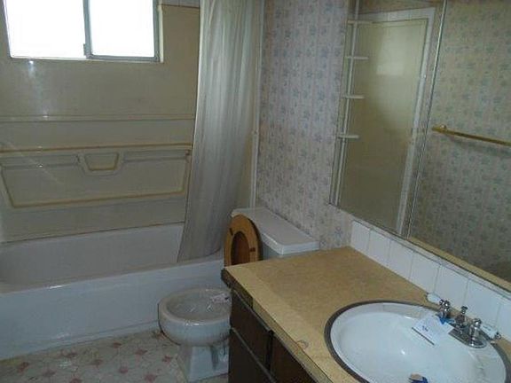 2nd image of 16104 E Rich Ave