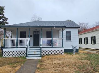 611 Brown Ave, Hopewell, VA 23860