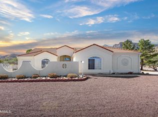 7585 S Rockwood Dr, Hereford, AZ 85615