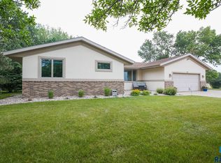 26728 481st Ave, Brandon, SD 57005