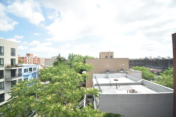 Rented by Wyllie Real Estate | media 3
