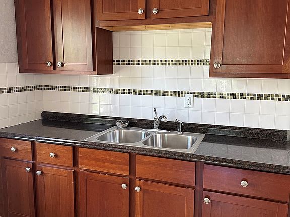 2nd image of 4348 N Wilson Dr