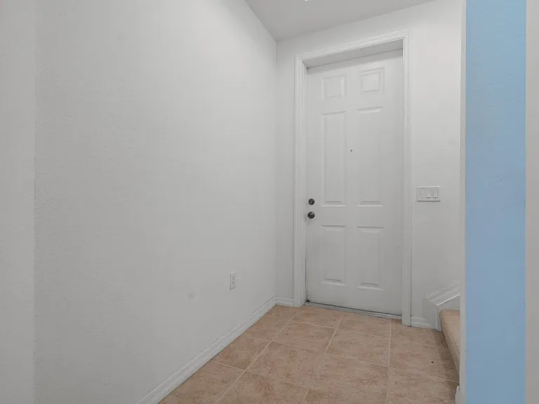 16217 Via Solera Cir #105 — Photo 4