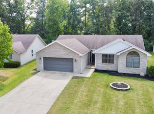 8319 W Ashford Ln, Muncie, IN