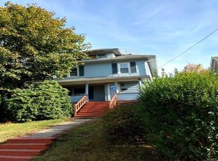 65 Watkins Ave, Middletown, NY 10940