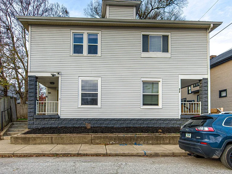 814 Parkway Ave #1 — Photo 9