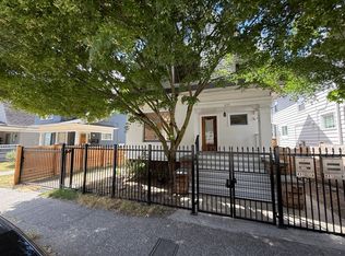 431 12th Ave E #A, Seattle, WA 98102
