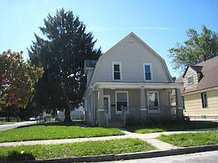 2nd image of 1701 Sinclair St