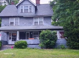 18 Plainfield St, Hartford, CT 06112