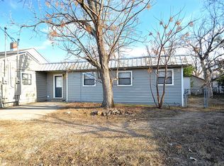 1707A E Main St, Kerrville, TX 78028