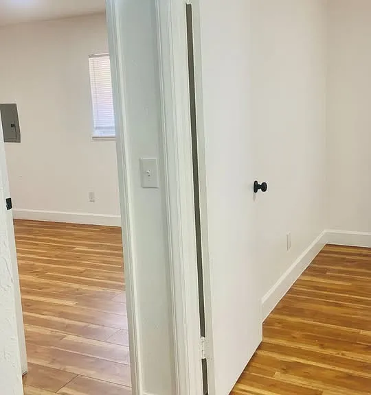 Hallway to the two bedroom