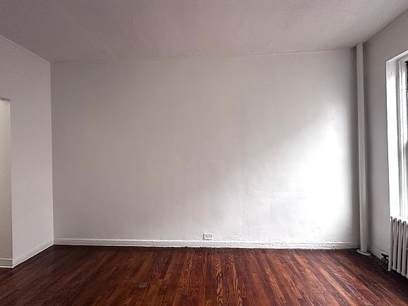 5th image of 161 E 96th St APT 3C