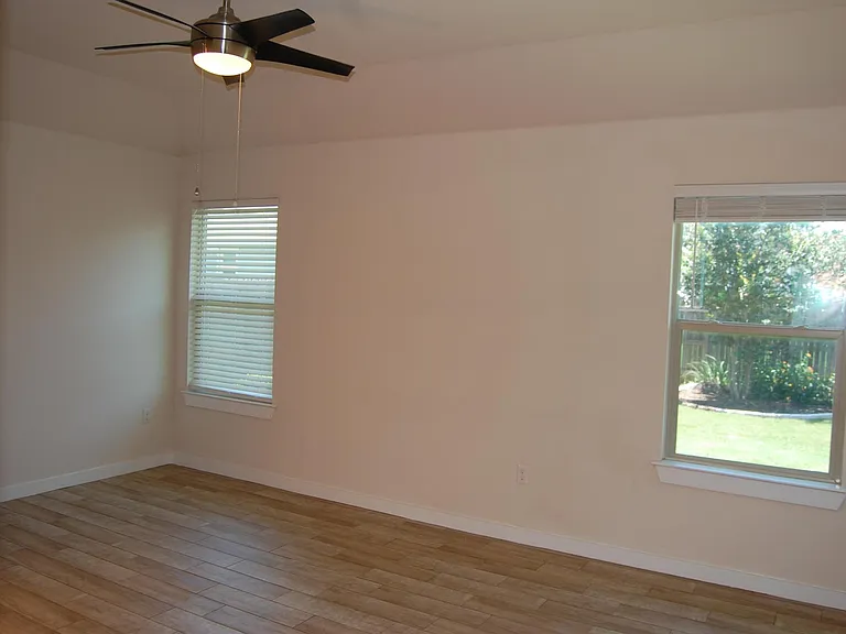 5304 Kara Dr — Photo 15