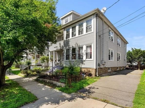 135-137 Tracy Ave, Lynn, MA 01902