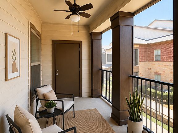 4th image of 300 E Swisher Rd #5204