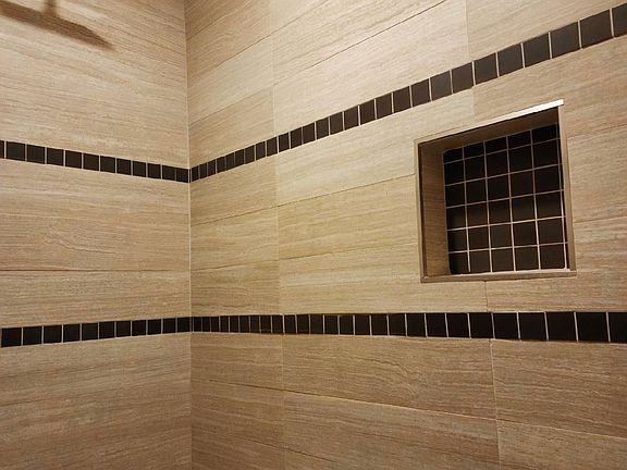3rd image of 2139 Central Pkwy #4