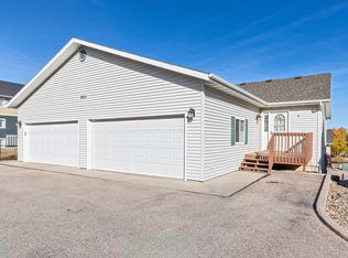 865 E Minnesota St, Rapid City, SD 57701