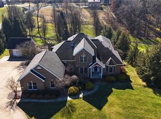 1842 Old Trail Rd NE, Bolivar, OH 44612