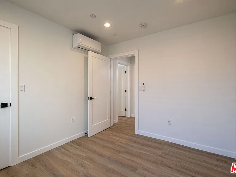 2107 Pullman Ln #G — Photo 16